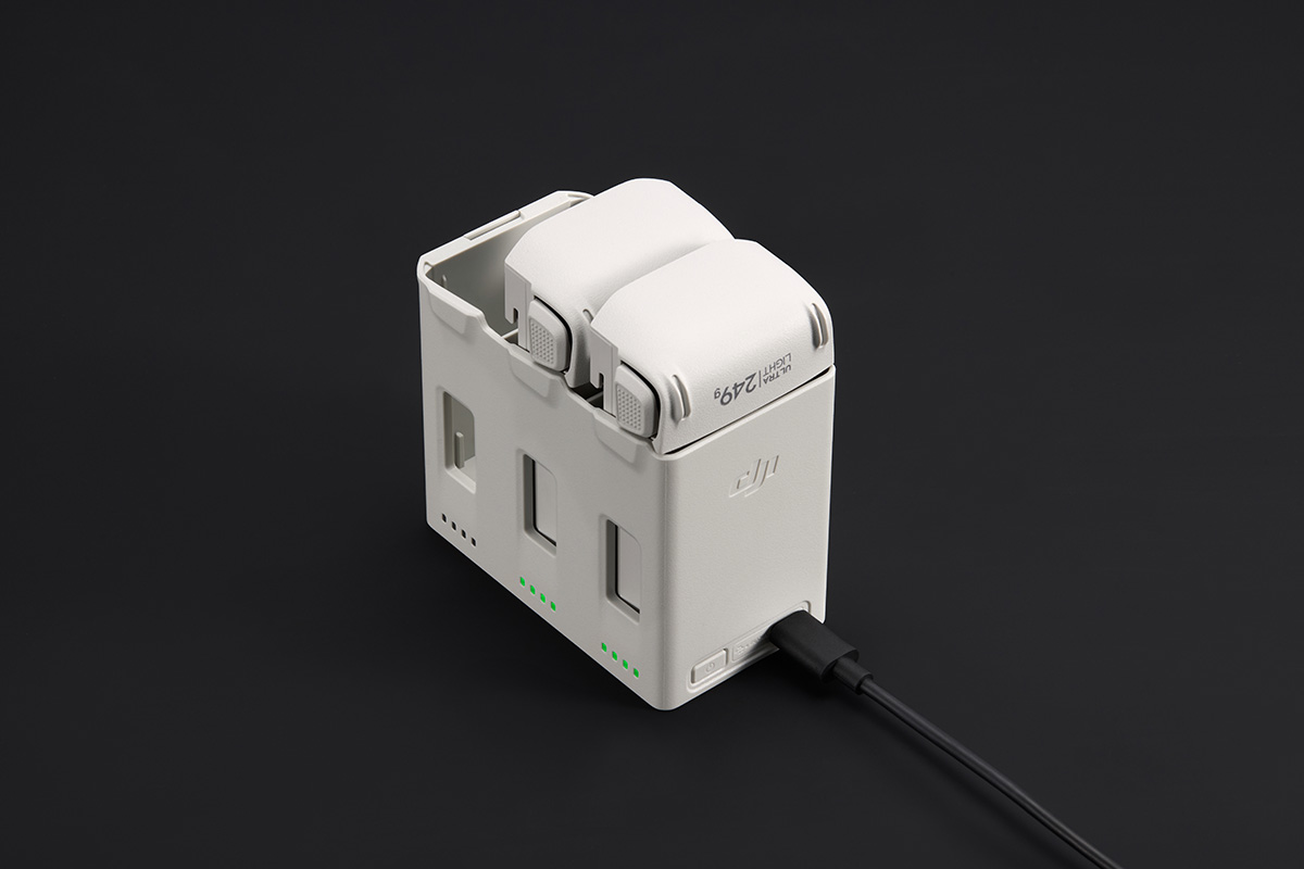 kDJI-Lito-1-Charging-Hub